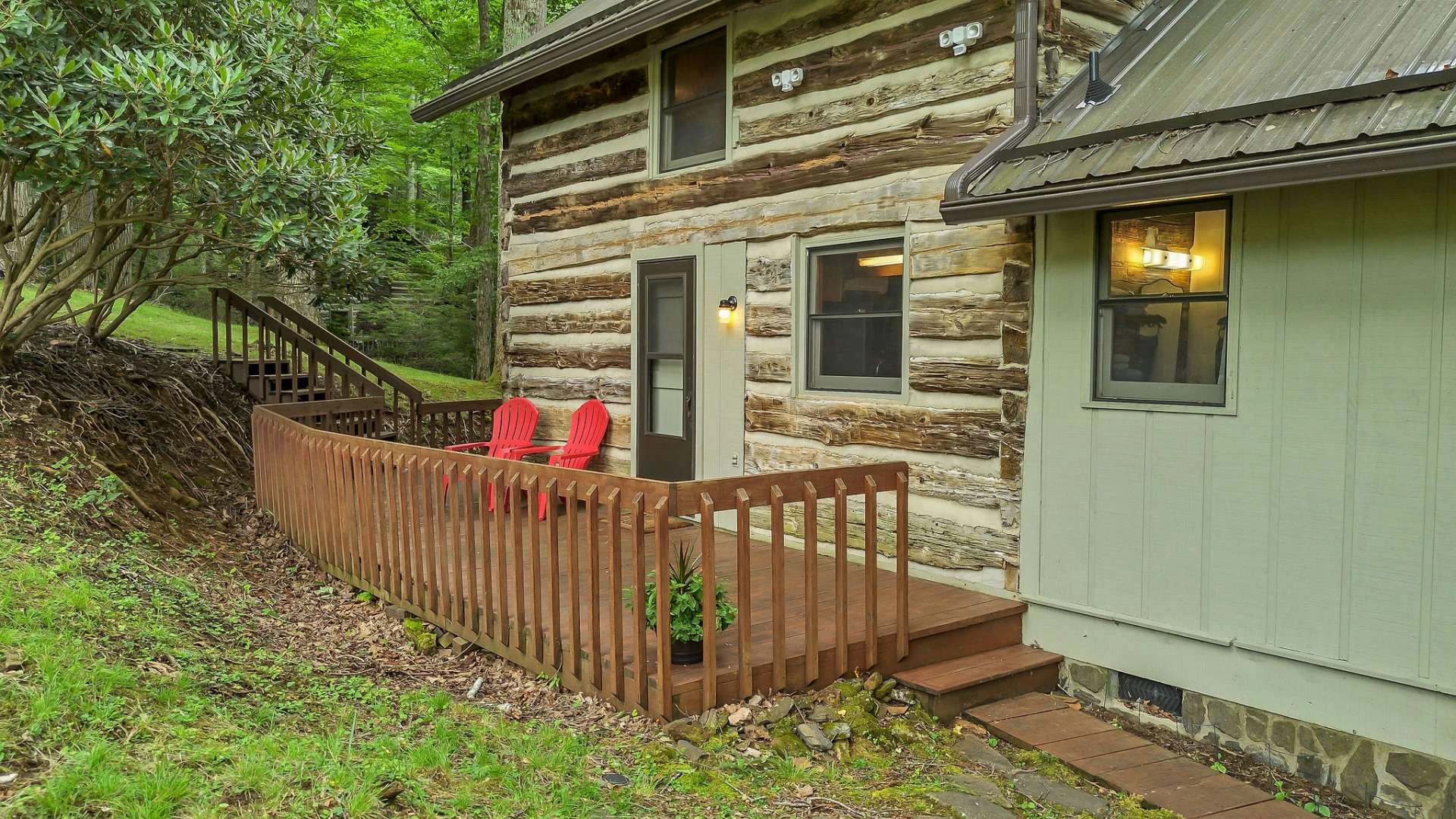 Image number 12 for the current listing